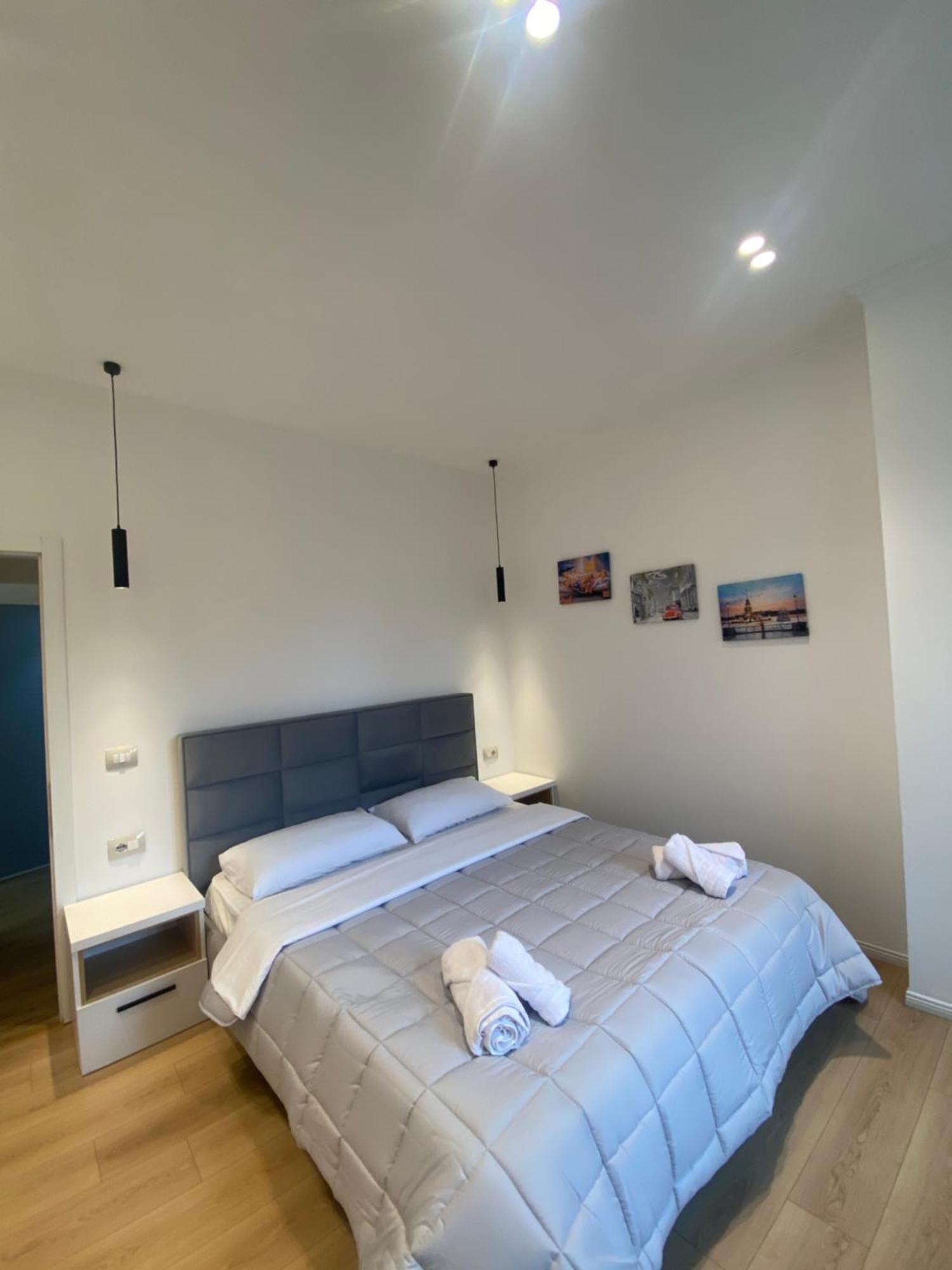 Cozycomfy Apartament Tirana